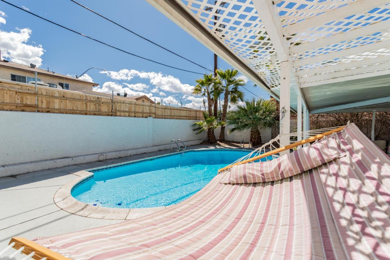 The Vegas Escape - Near The Airport/Strip With Pool Vila Las Vegas Exterior foto