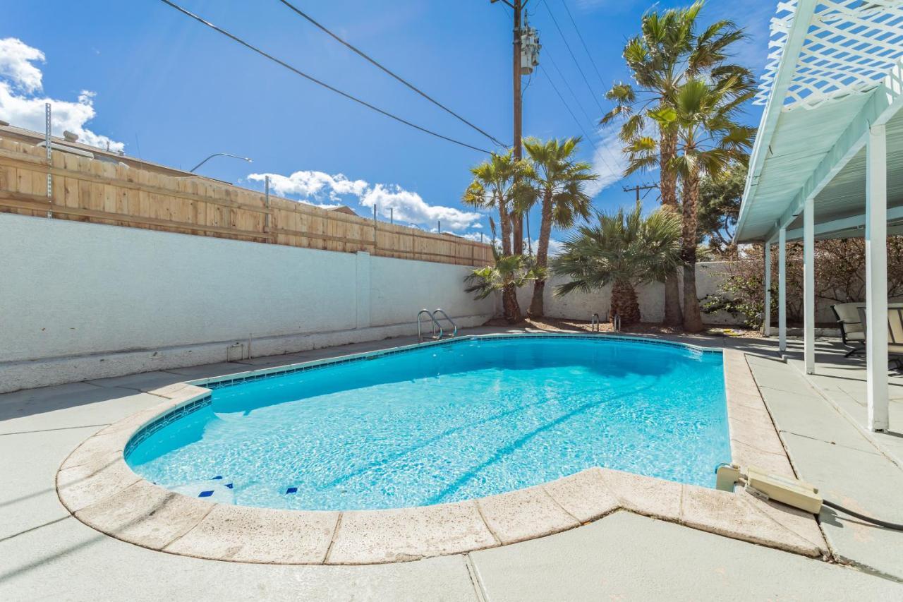 The Vegas Escape - Near The Airport/Strip With Pool Vila Las Vegas Exterior foto